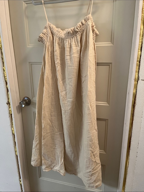 H&M Dresses & Skirts - H&M Cream 100% cotton Maxi Dress with Spaghetti Straps